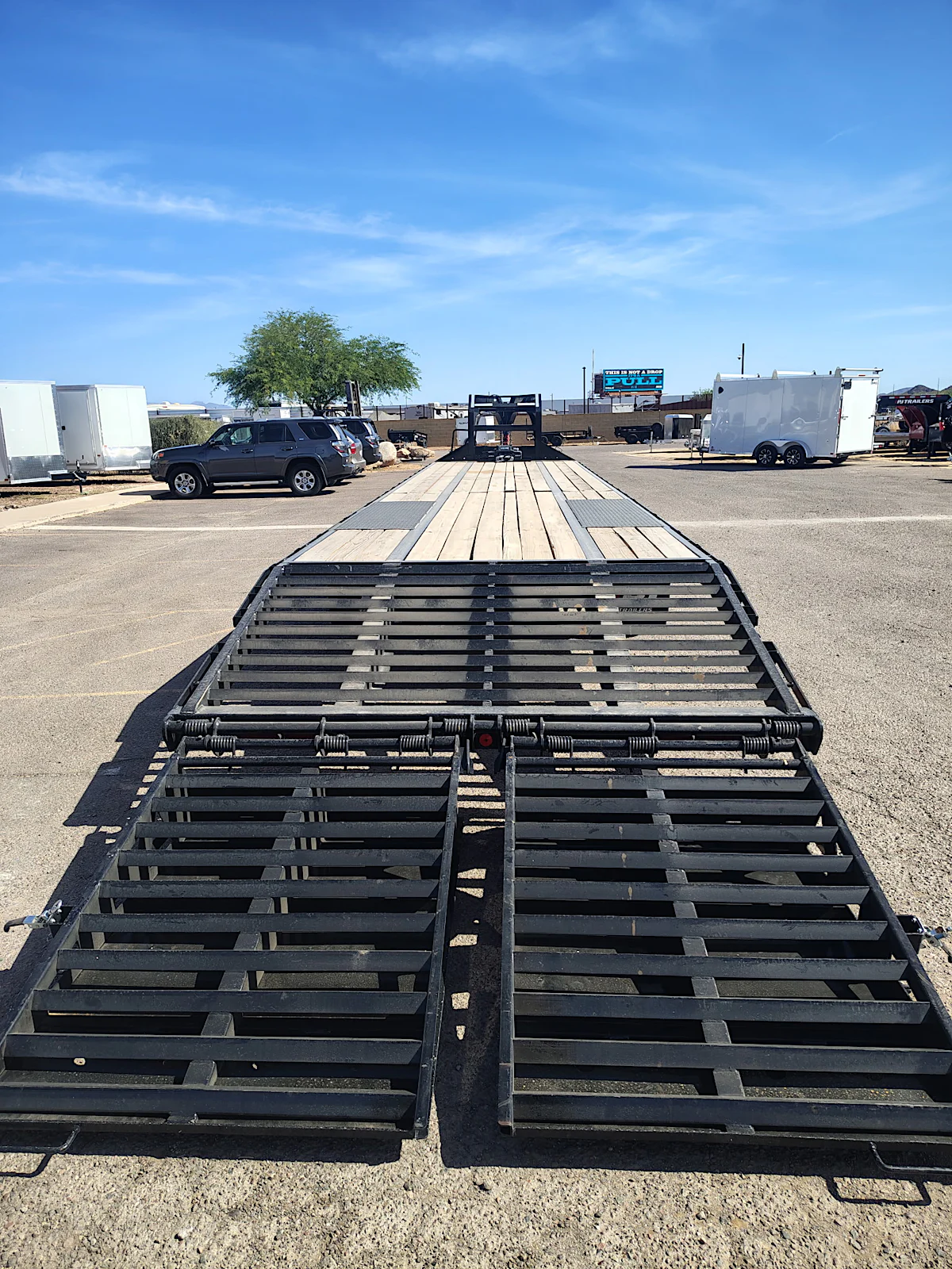 P.J. Trailers 40' Gooseneck Low-Pro Flatdeck with Duals, 25K GVWR - Stock #USD6208 - Image 10 of 15 P.J. Trailers 40' Gooseneck Low-Pro Flatdeck with Duals, 25K GVWR - Stock #USD6208 - Image 10 of 15