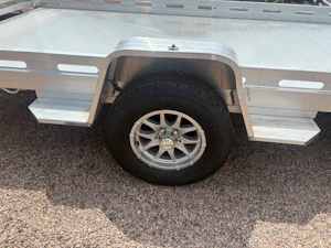 Aluma 15x80 All Aluminum, 4.25K GVWR, Single Axle, W/ Tailgate (8015S-EL-TG)