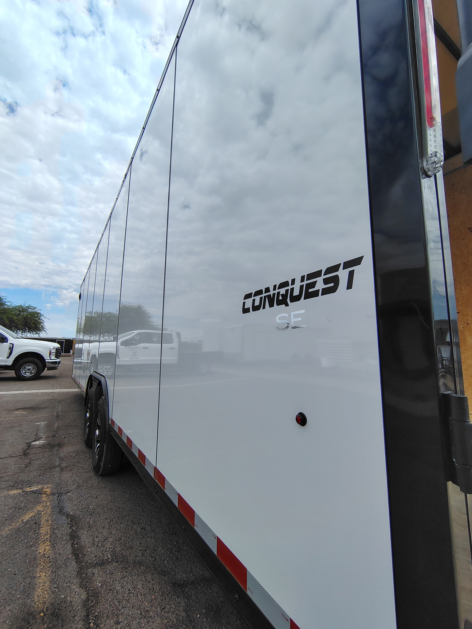 Formula 8.5'x28' Enclosed Car Hauler w/ Rear Ramp Door (Conquest)